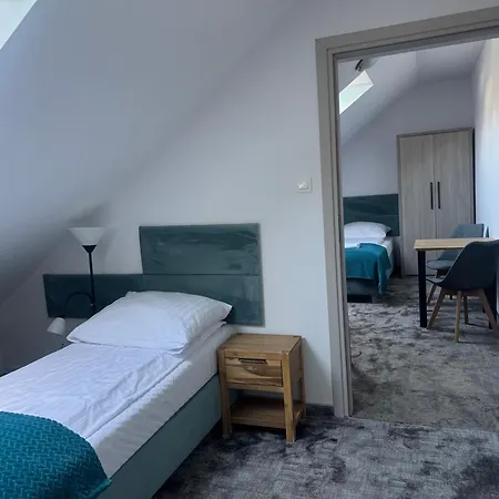 Hotel Mikolajek Jarosławiec Esterno foto